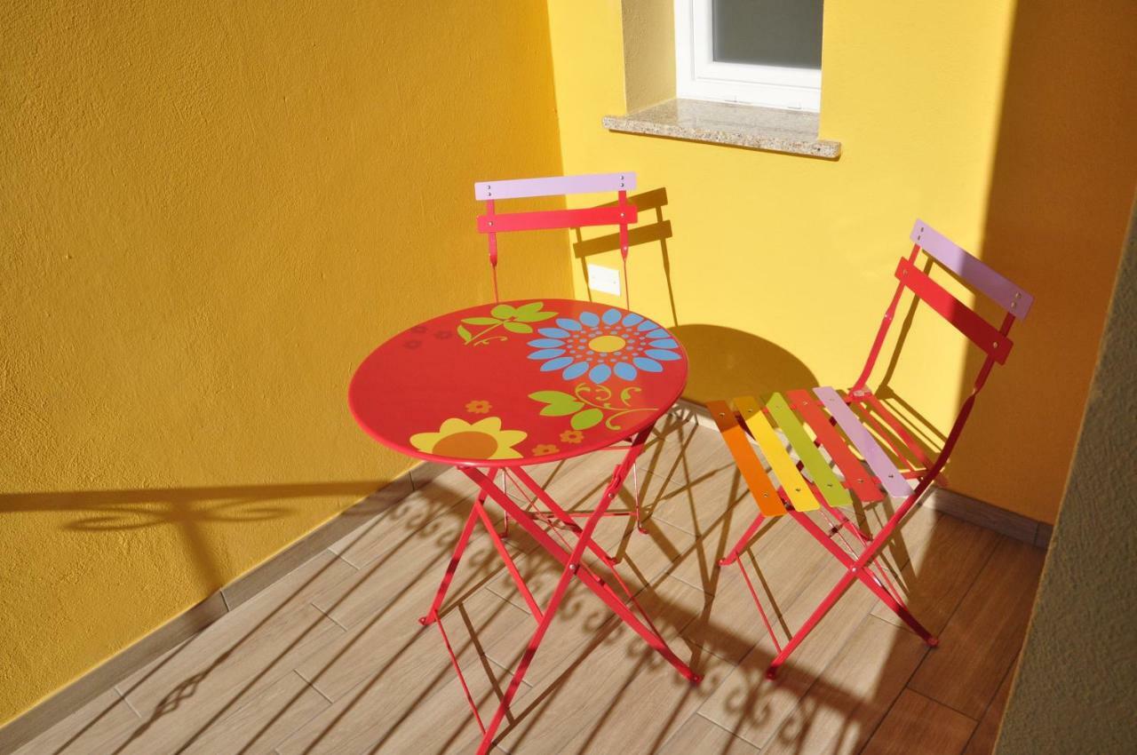 B&B L'Arcobaleno Pula Extérieur photo